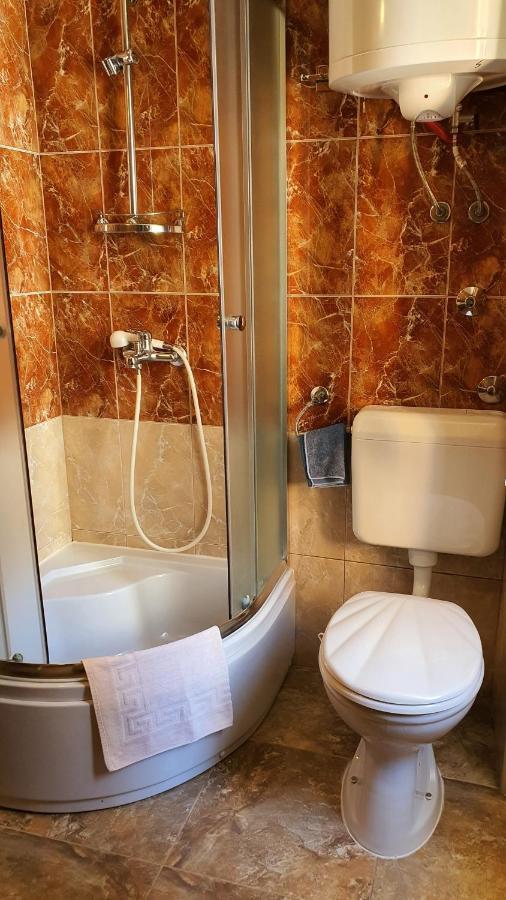 Franceska Apartmani Cres Eksteriør billede
