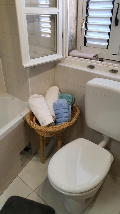 Franceska Apartmani Cres Eksteriør billede