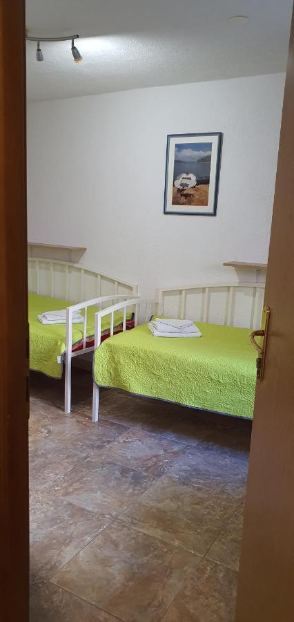 Franceska Apartmani Cres Eksteriør billede